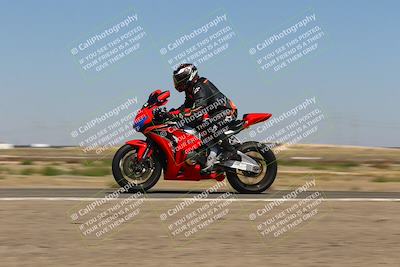 media/Oct-06-2025-2WTD (Mon) [[90522c3a0b]]/C Group/1240pm (Wheelie Bump)/